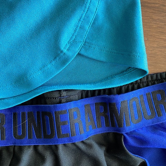 Under Armour Women’s Athletic Shorts(2) - Size Large - Picture 6 of 7